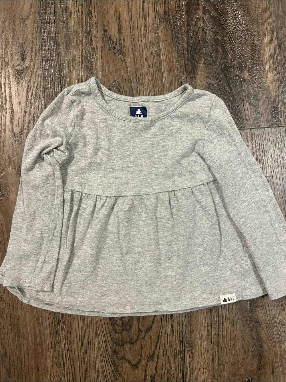 GAP Long Sleeve Heather Gray Peplum Top